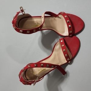 Glaze Heels with Gold Studs